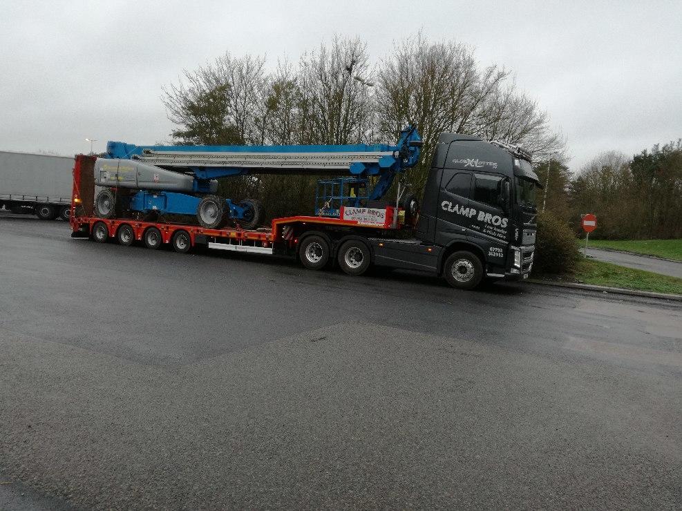 Read more about the article Flat Bed? Low Loaders? Hiab Hire? Transport? We have you covered.